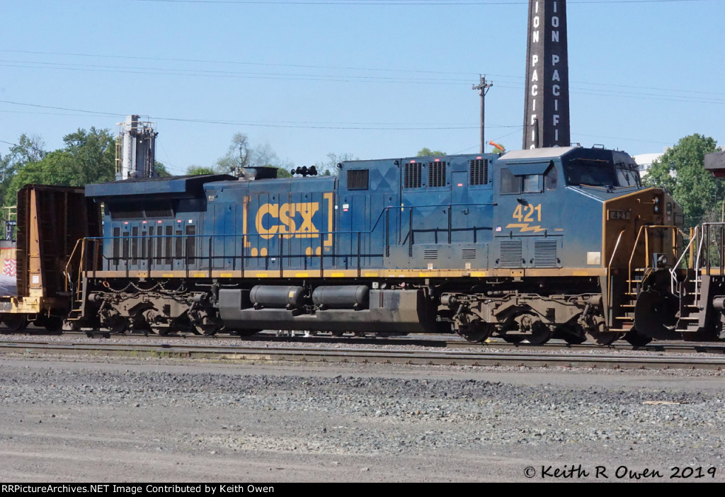 CSX 421